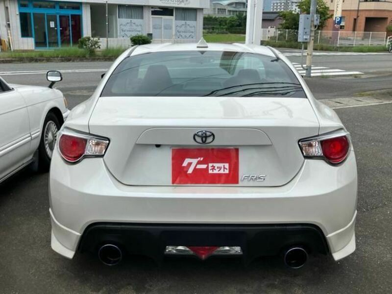 86