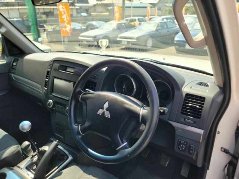 PAJERO