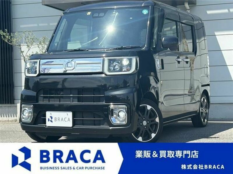 DAIHATSU WAKE