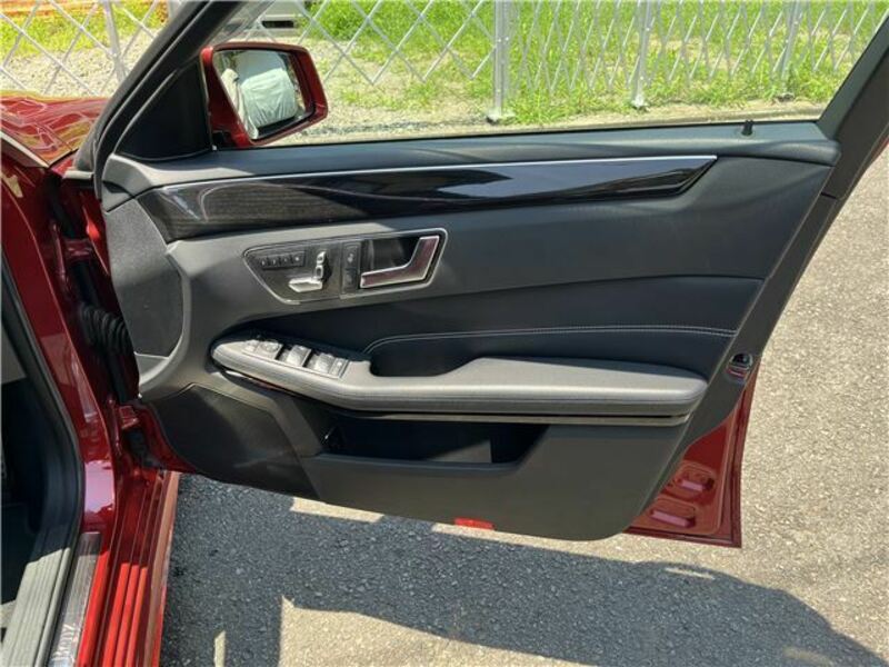 E-CLASS