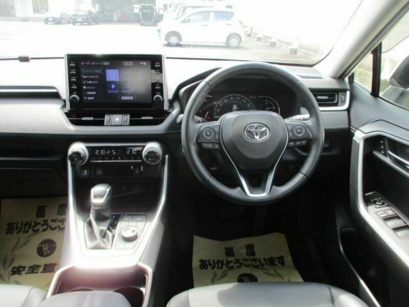 RAV4
