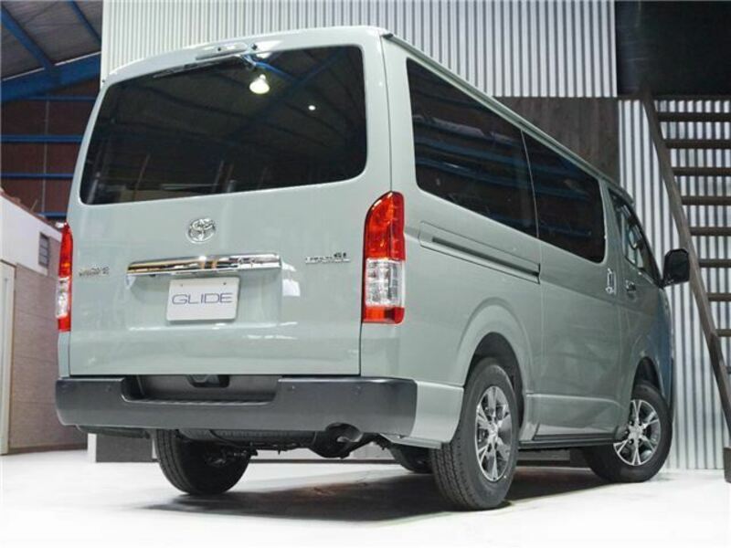HIACE