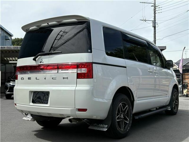 DELICA D5