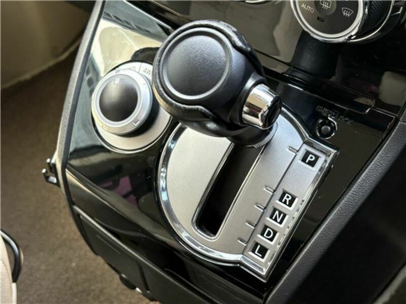 DELICA D5