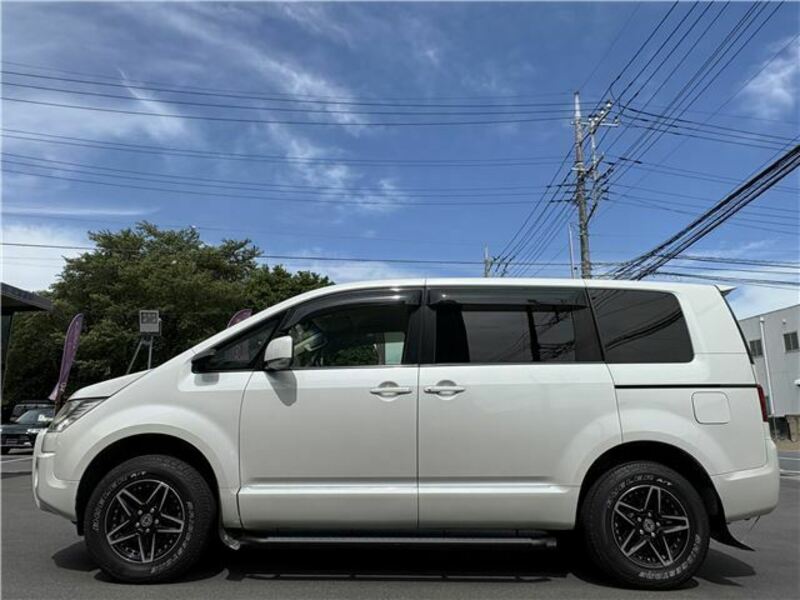 DELICA D5