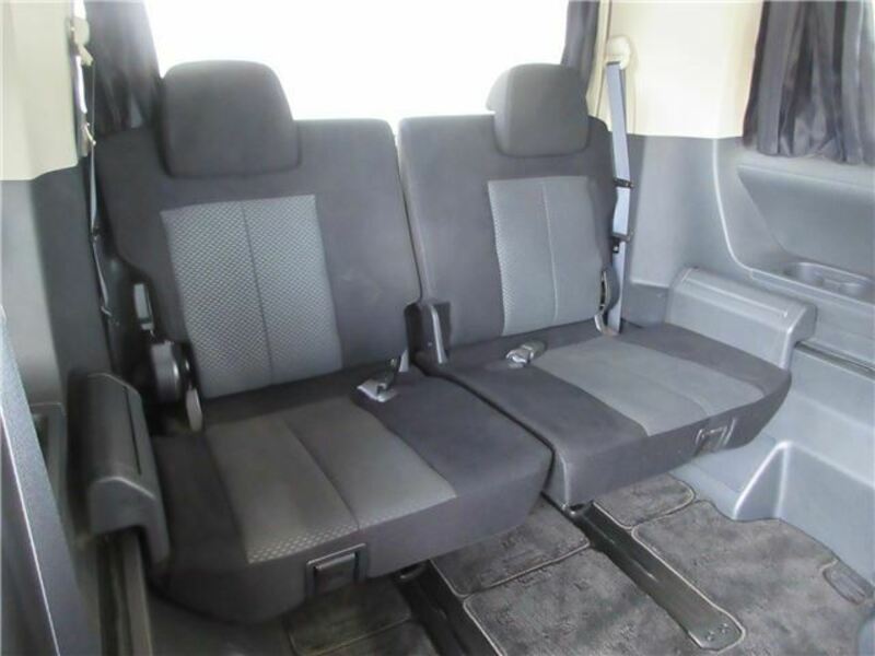 DELICA D5