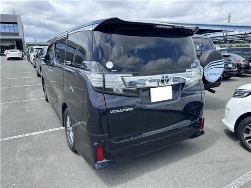 VELLFIRE