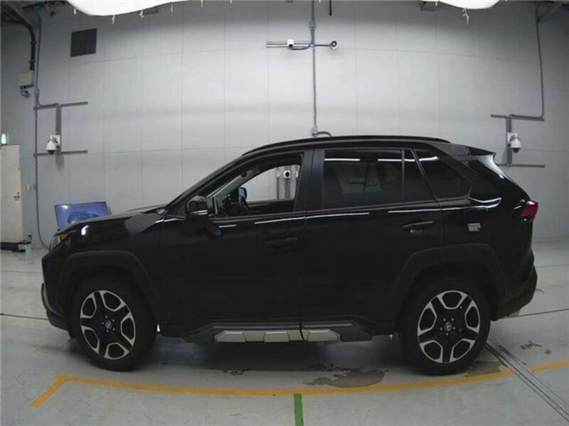 RAV4