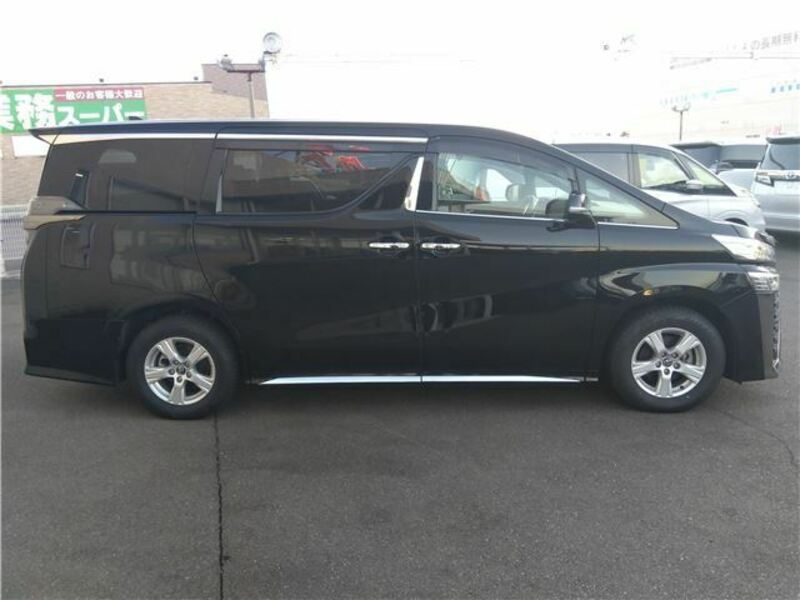 VELLFIRE