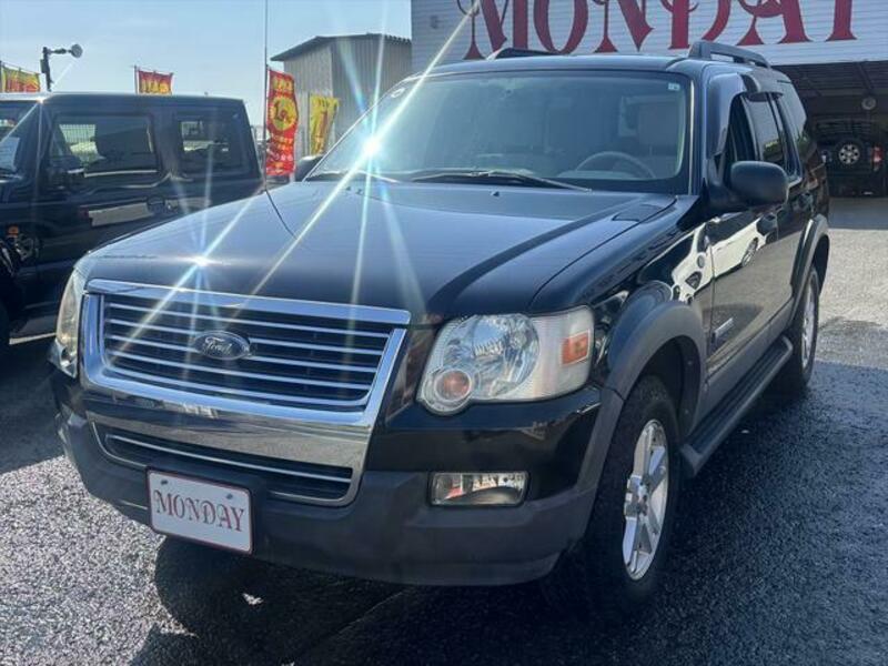 FORD EXPLORER