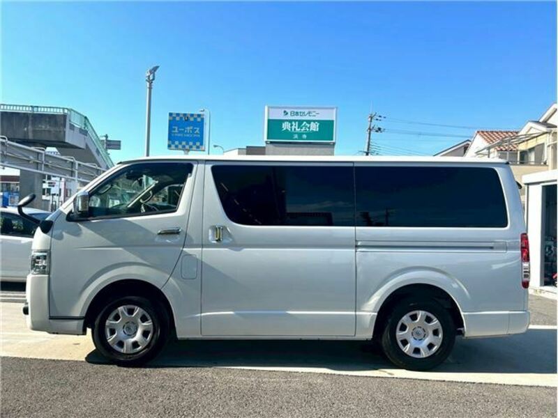 HIACE