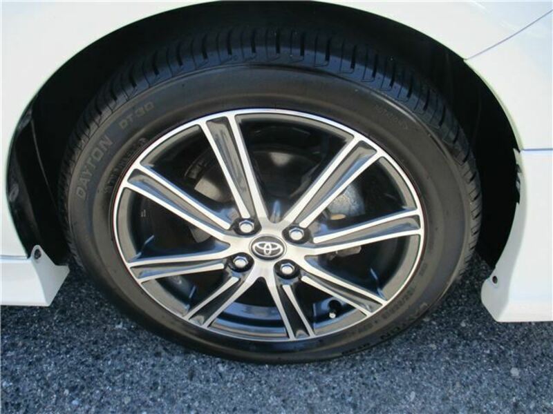 COROLLA FIELDER