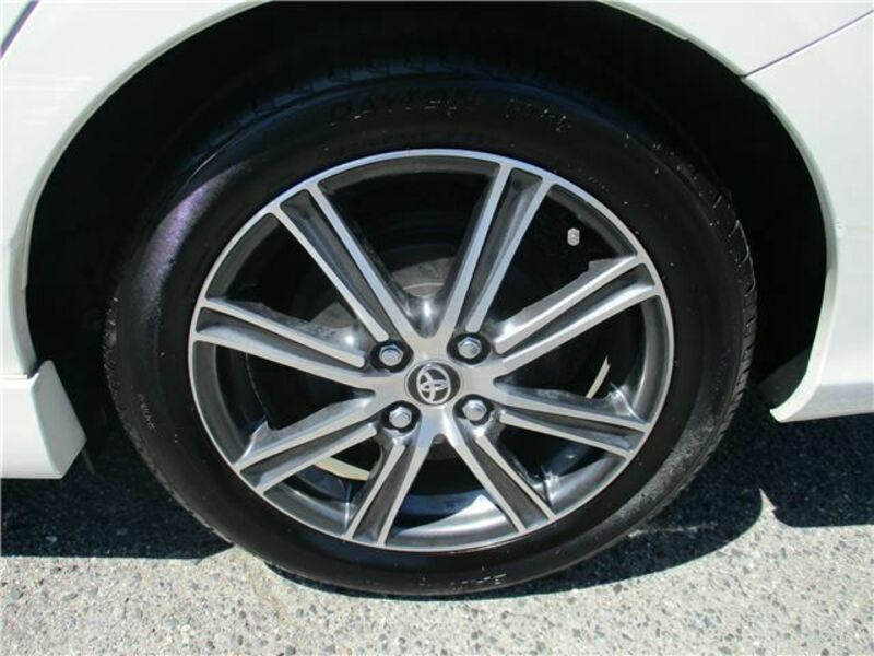 COROLLA FIELDER
