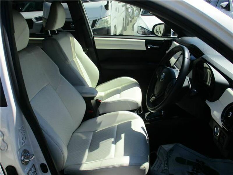 COROLLA FIELDER