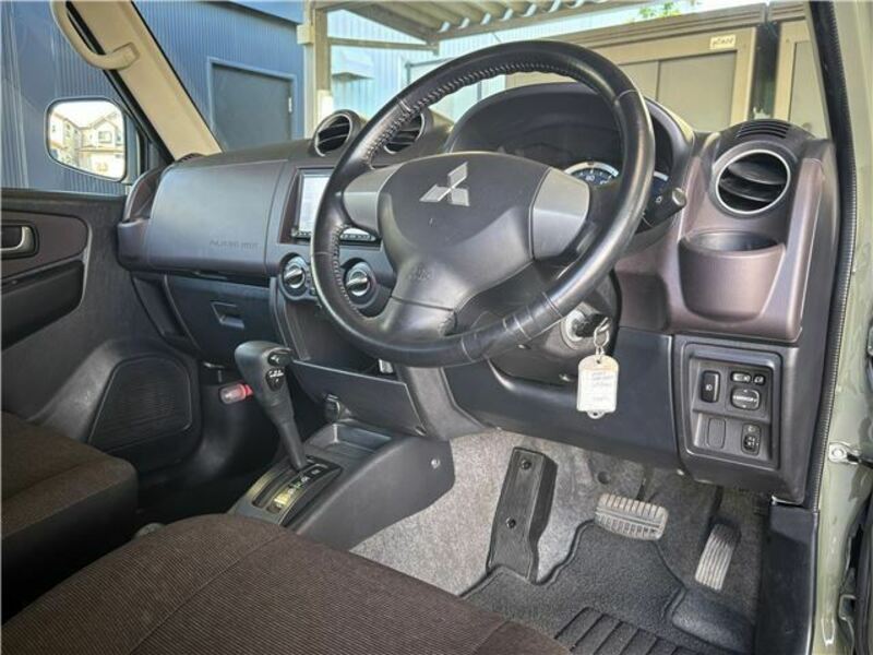 PAJERO