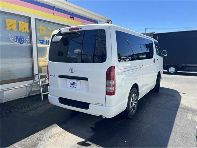 HIACE VAN
