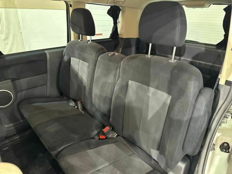 DELICA D5