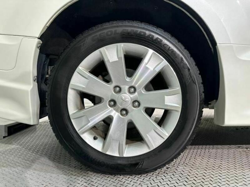 DELICA D5