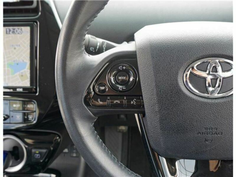 PRIUS PHV