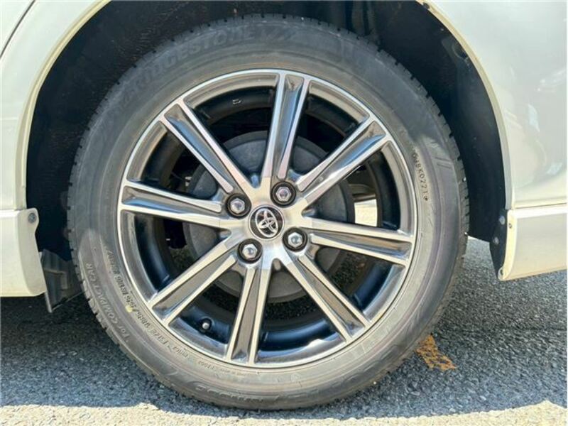COROLLA FIELDER