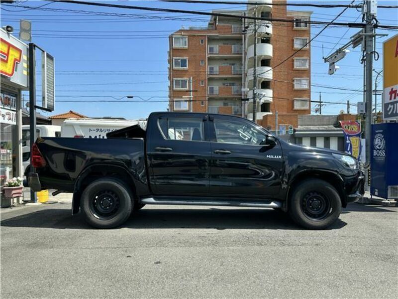 HILUX