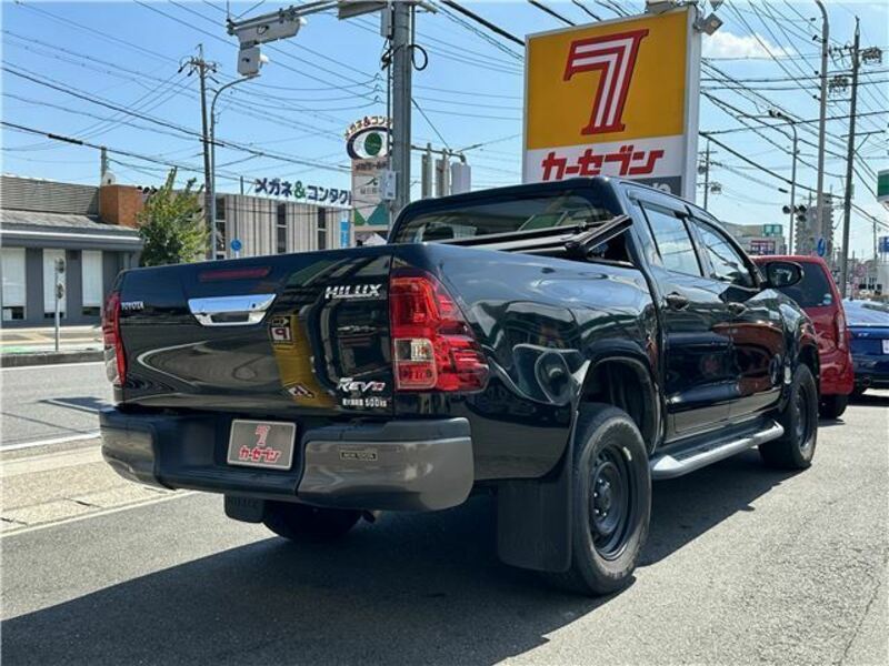HILUX