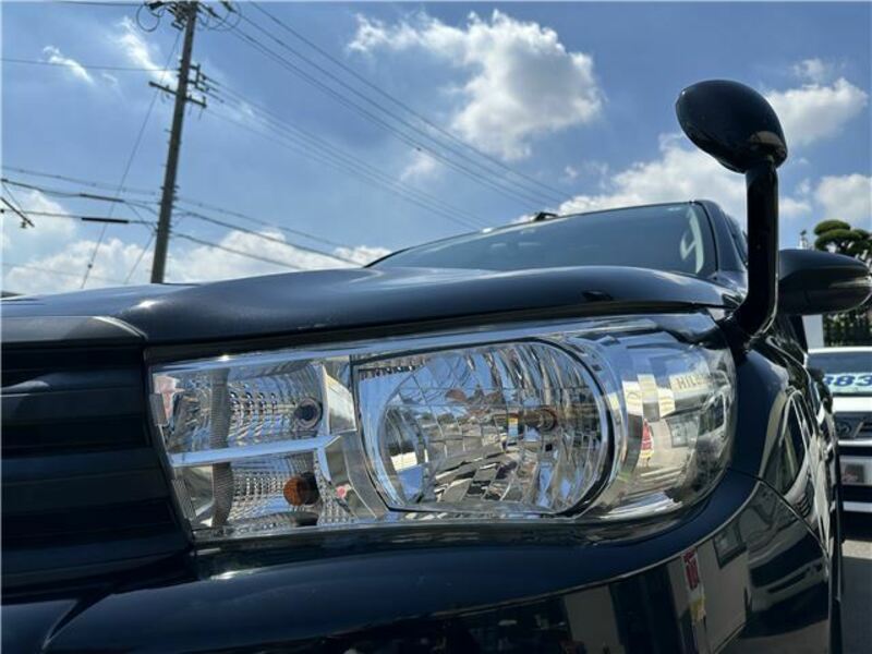 HILUX