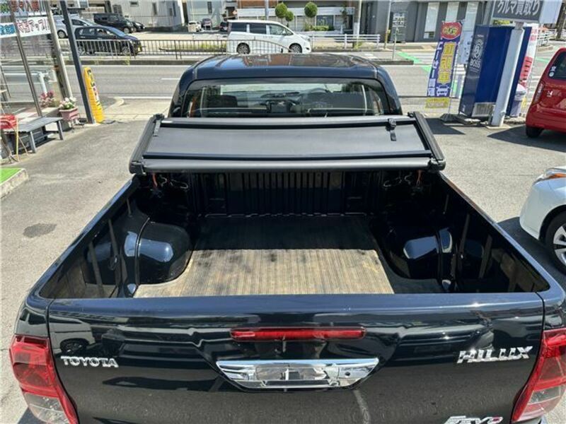 HILUX
