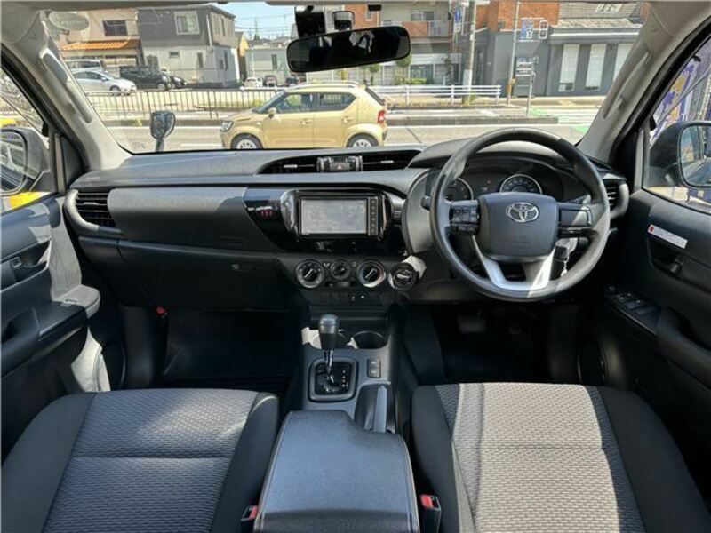 HILUX