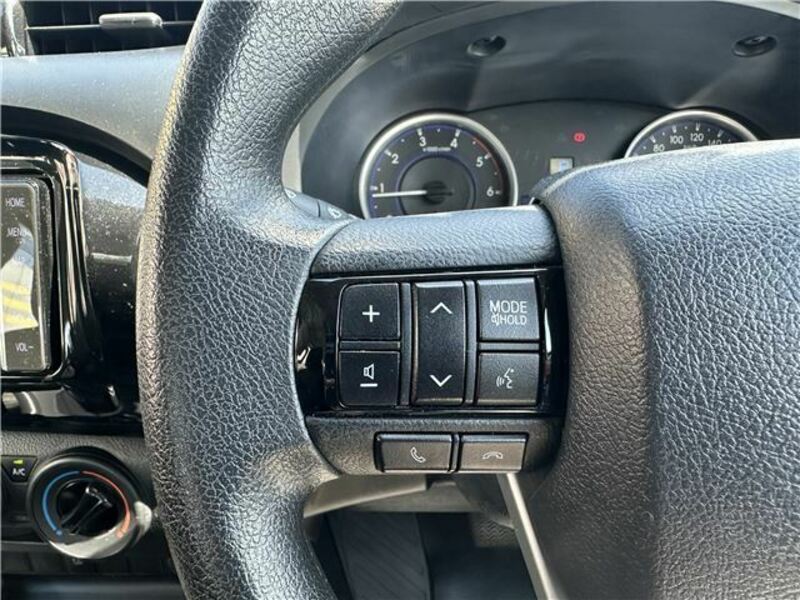 HILUX