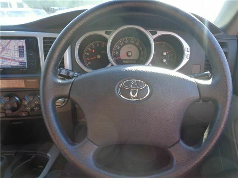 HILUX SURF