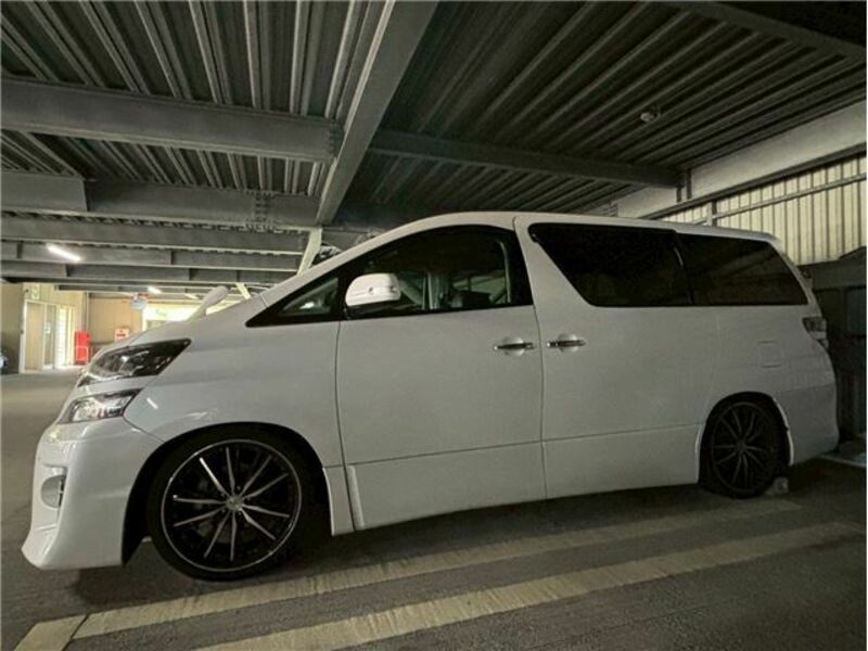 VELLFIRE