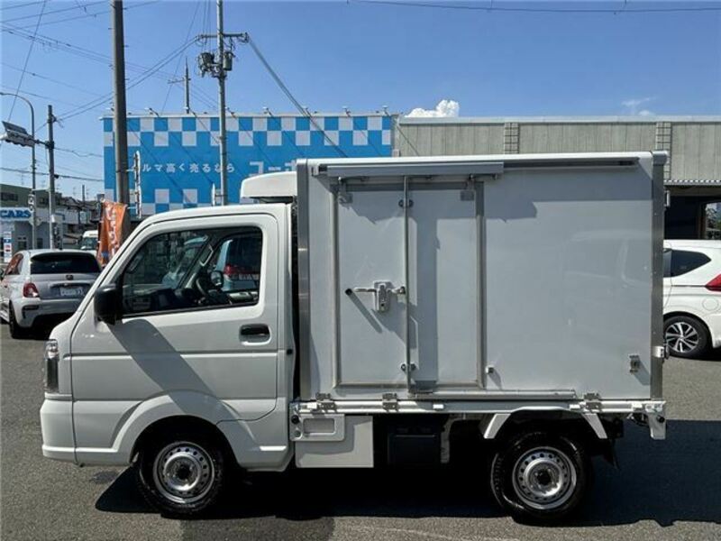 CLIPPER TRUCK
