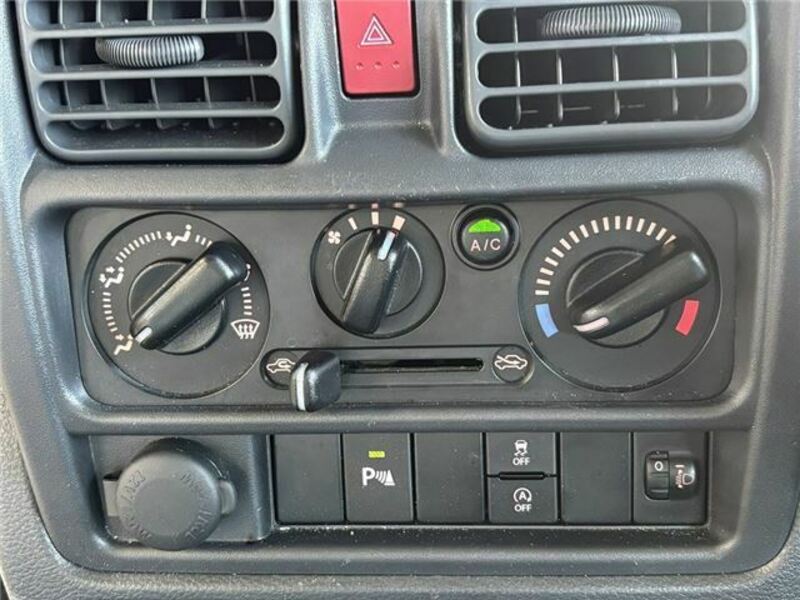 CLIPPER TRUCK