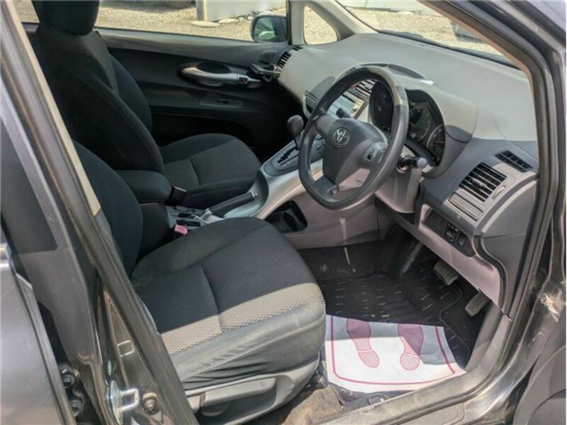 AURIS