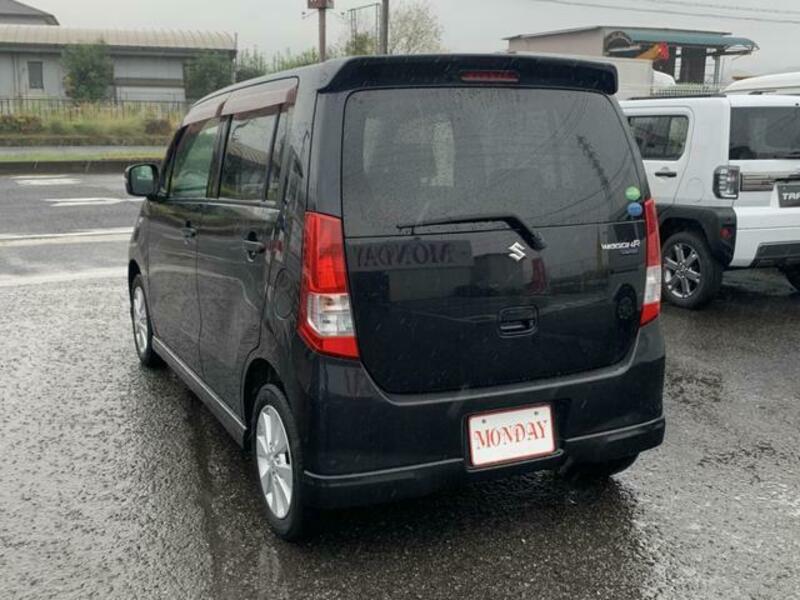 WAGON R