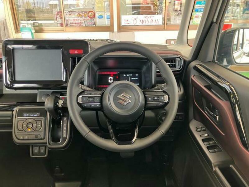SPACIA CUSTOM