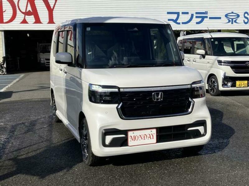 N BOX CUSTOM