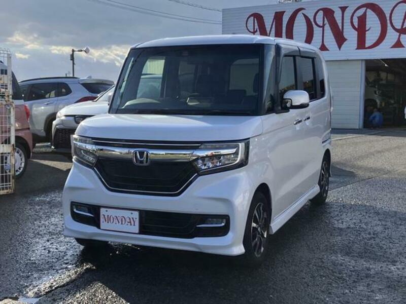 HONDA N BOX CUSTOM