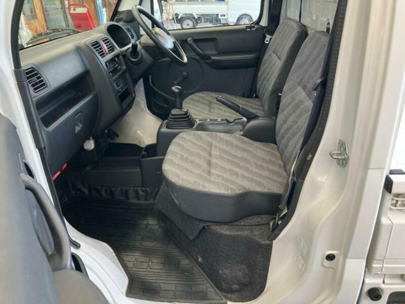 CARRY TRUCK