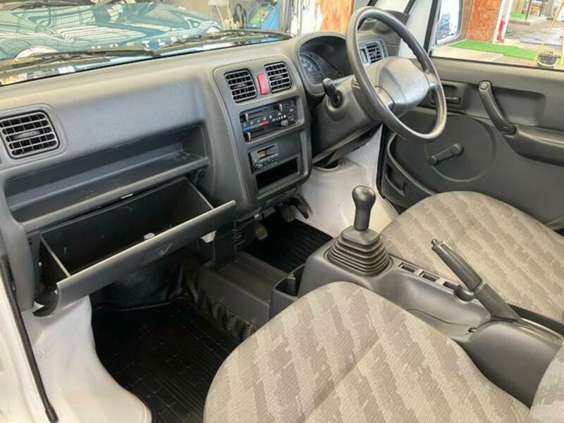 CARRY TRUCK