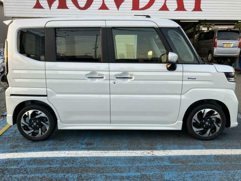 SPACIA CUSTOM