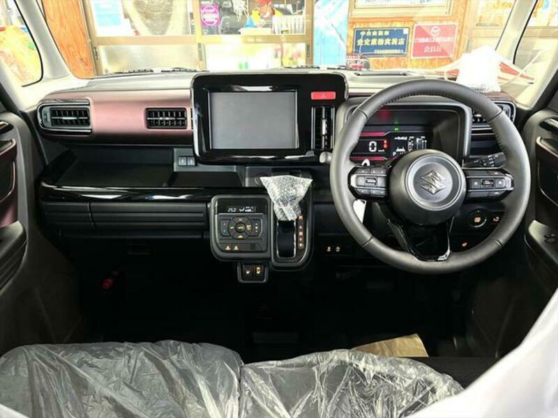 SPACIA CUSTOM
