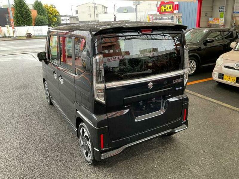 SPACIA CUSTOM