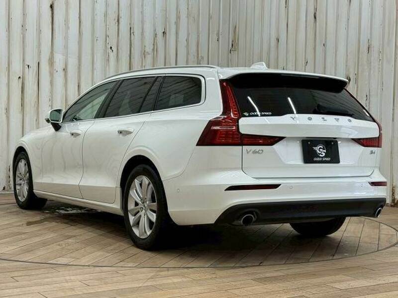 V60