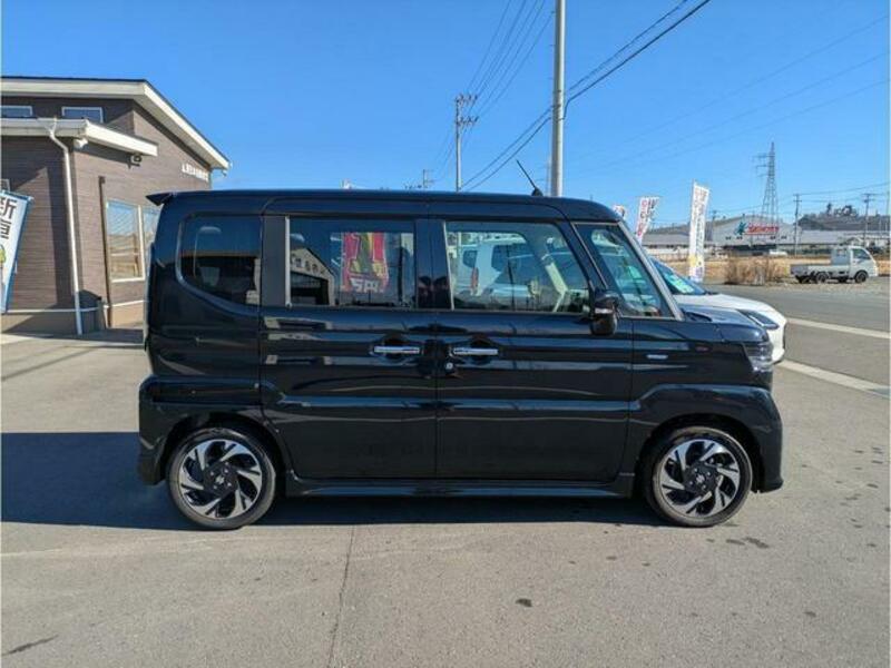 SPACIA CUSTOM