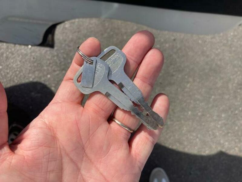 CARRY TRUCK