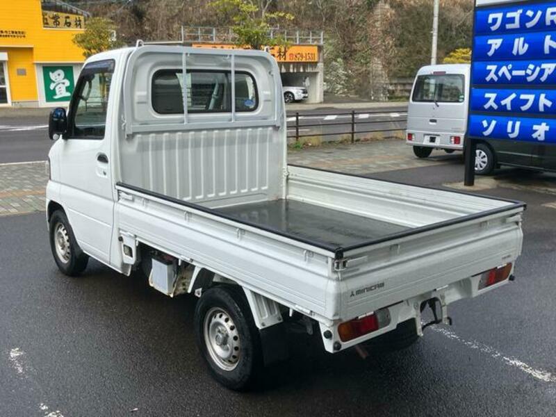 MINICAB TRUCK