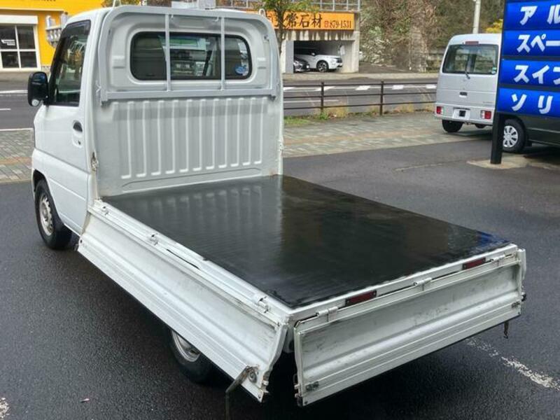 MINICAB TRUCK