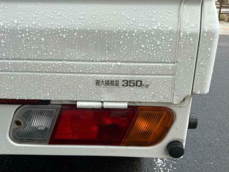MINICAB TRUCK